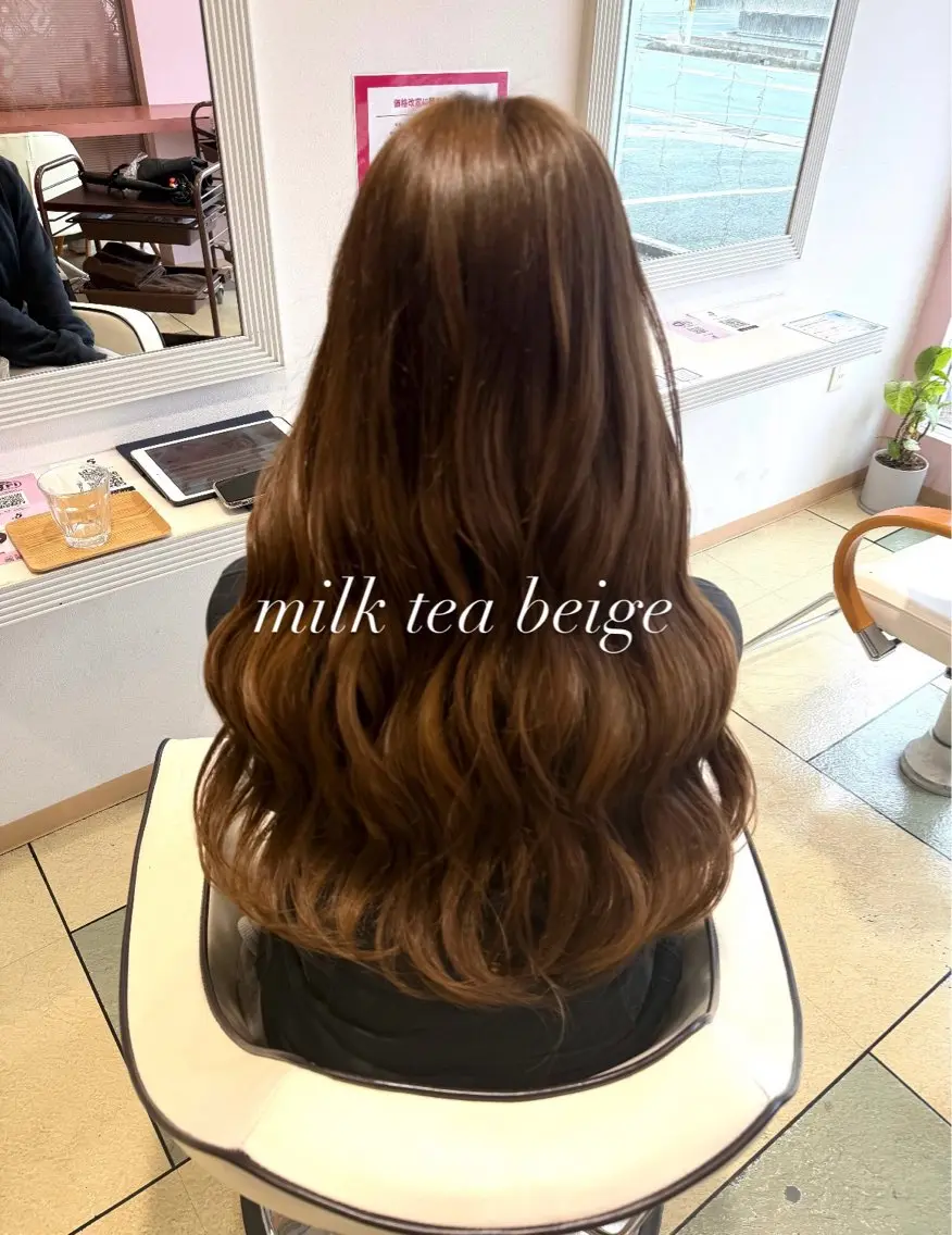 ロング カラー ベージュカラー ブリーチ 透明感カラー ミルクティーベージュ カット ヘアカラー トリートメント 透明感/レイヤー/ 縮毛矯正/ほのか🍪のヘアスタイル