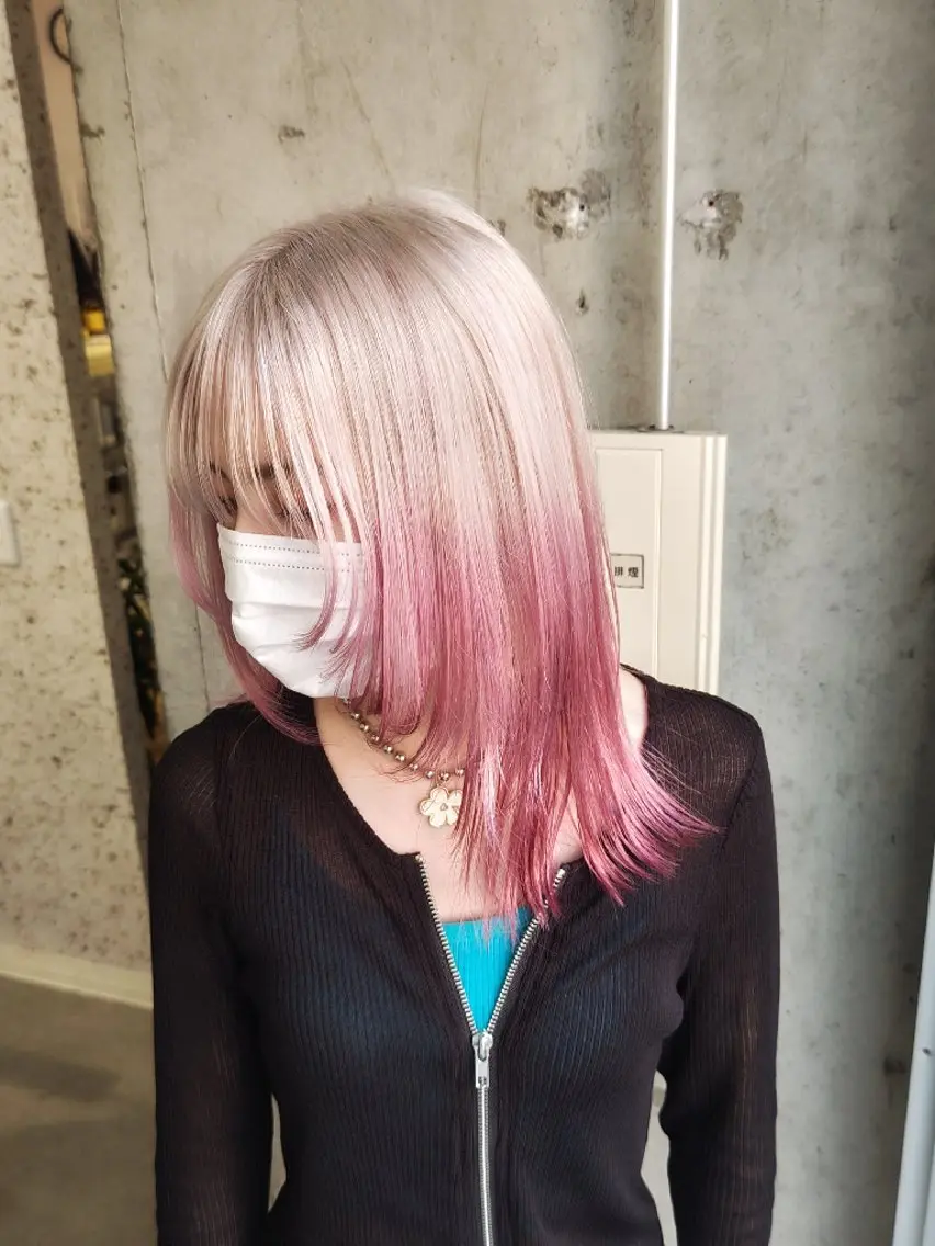 ミディアム カラー ブリーチ グラデーションカラー ピンクカラー 髪質改善.縮毛矯正 ×韓国ヘアyukiのヘアスタイル