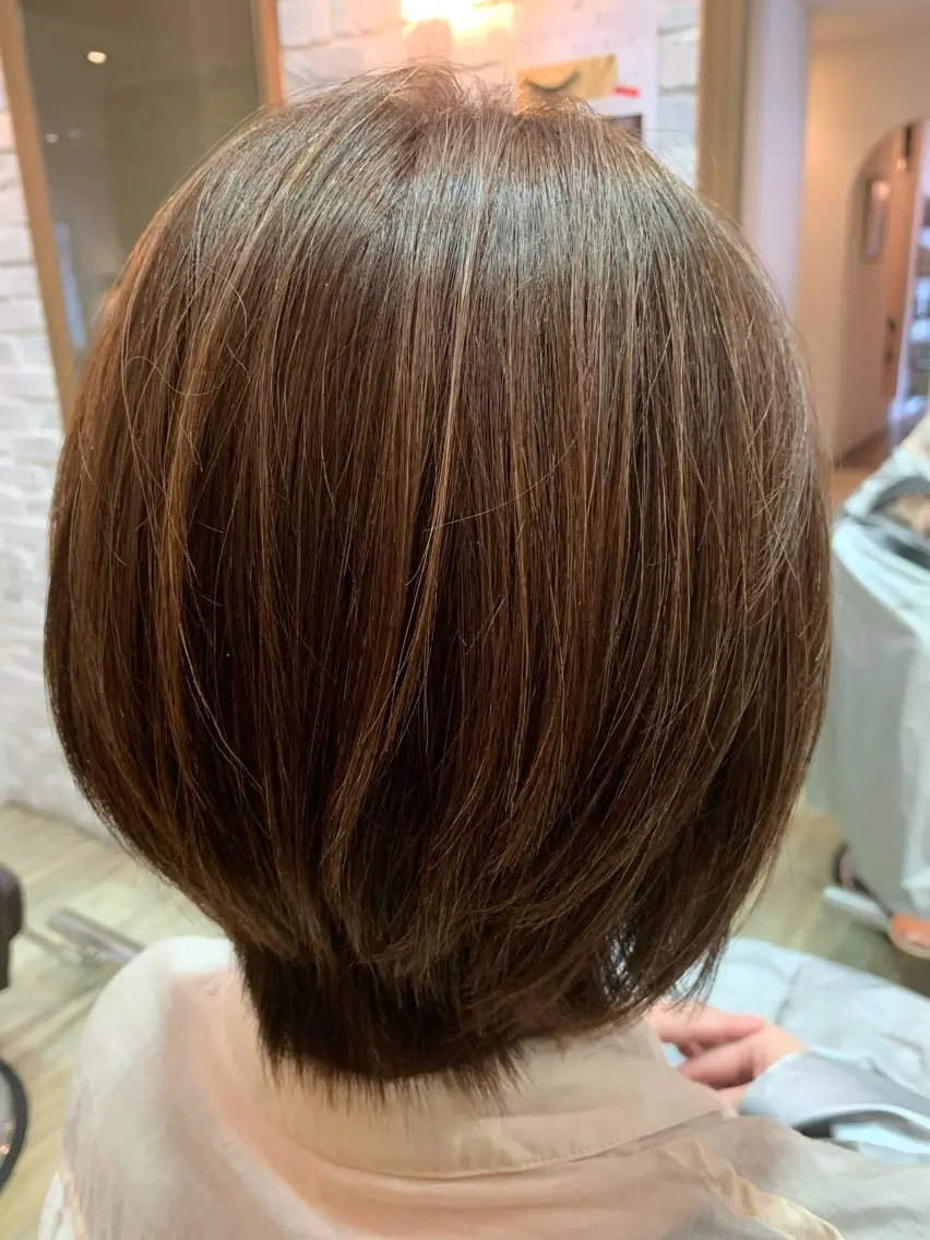 ミディアム DOLCE HAIRのヘアスタイル