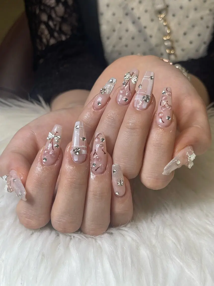 ネイル ハンドネイル NiJi Nailsのネイルデザイン