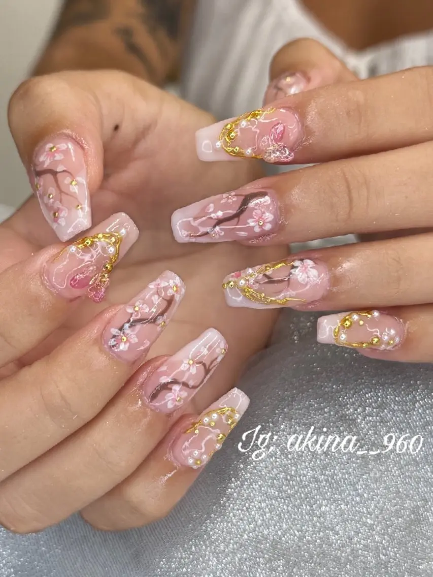 ネイル 氷ネイル・うるうるネイル マットネイル ニュアンスネイル リボン 夏ネイル ハンドネイル rina nailのネイルデザイン
