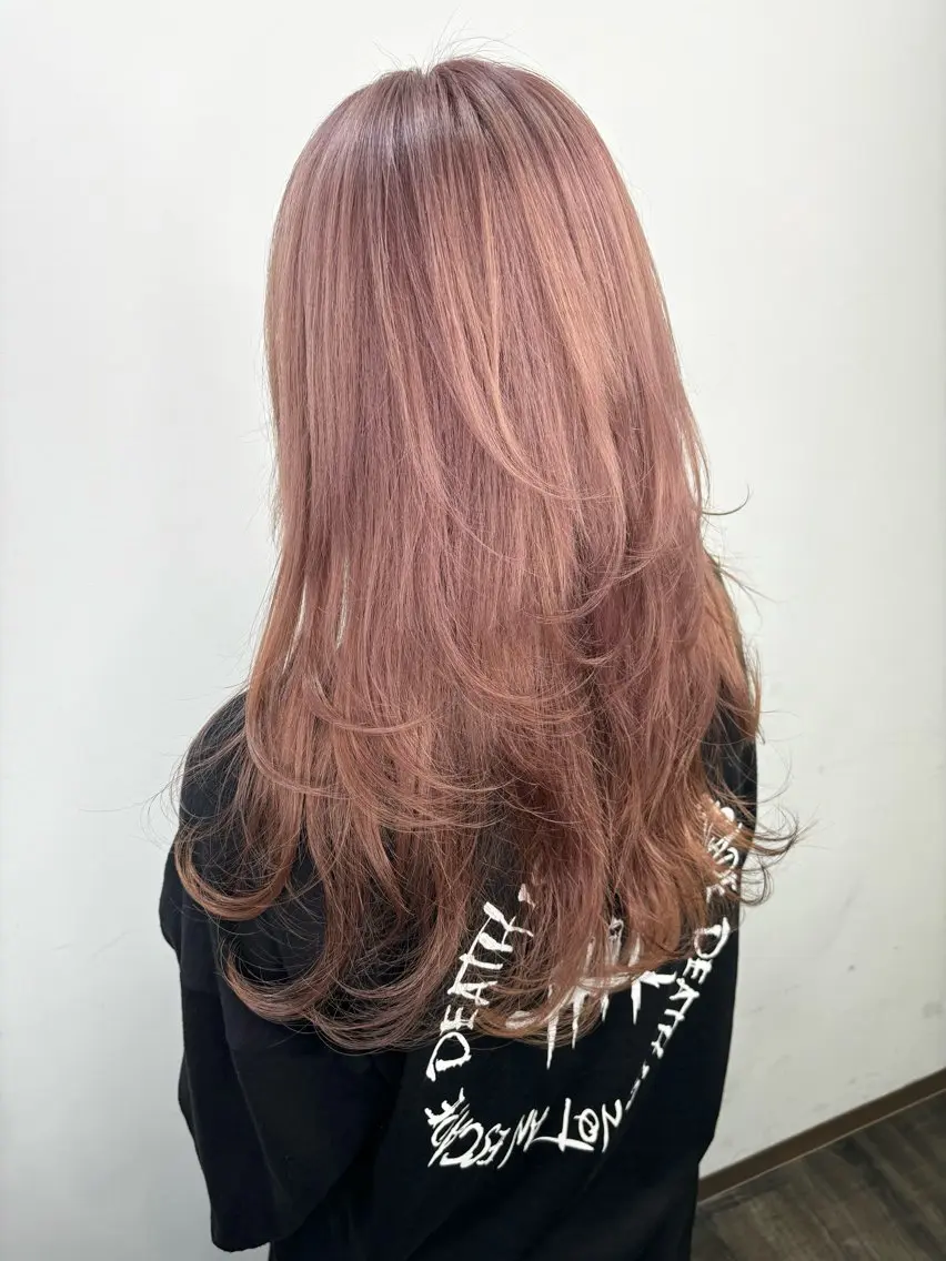 ロング カラー ダブルカラー レイヤーカット Lohas Asatoのヘアスタイル