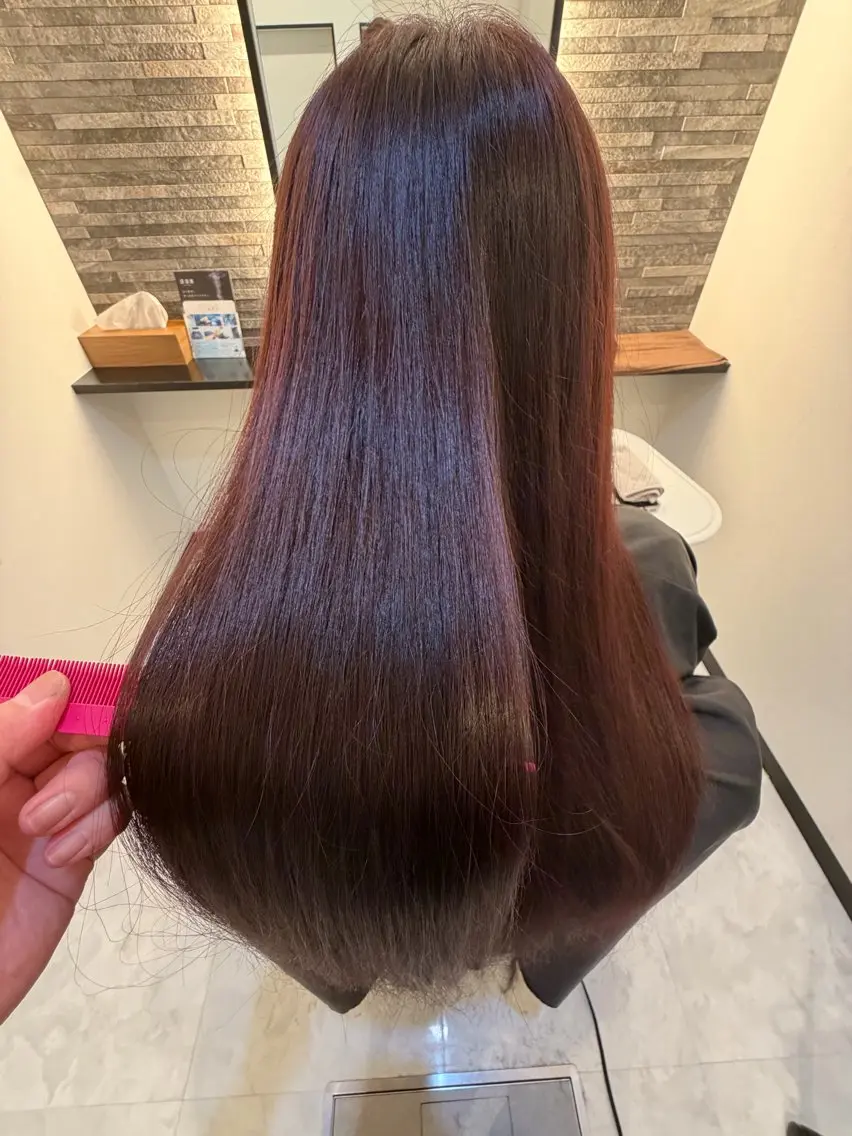 ロング ヘアカラー 斎藤 彩香のヘアスタイル