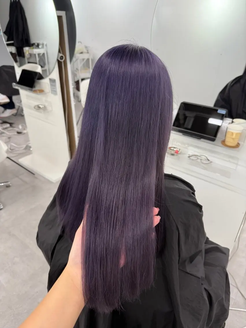 ロング カラー yuuna ✮ door whiteのヘアスタイル