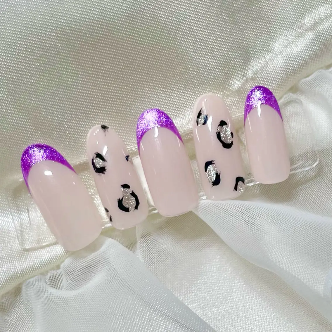 ネイル アニマル柄 フレンチネイル マグネットネイル マグネットフレンチ Nail Salon Y.のネイルデザイン