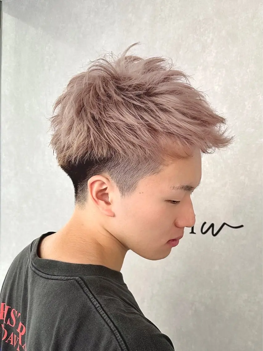 カラー メンズ 濱口 健慎のヘアスタイル