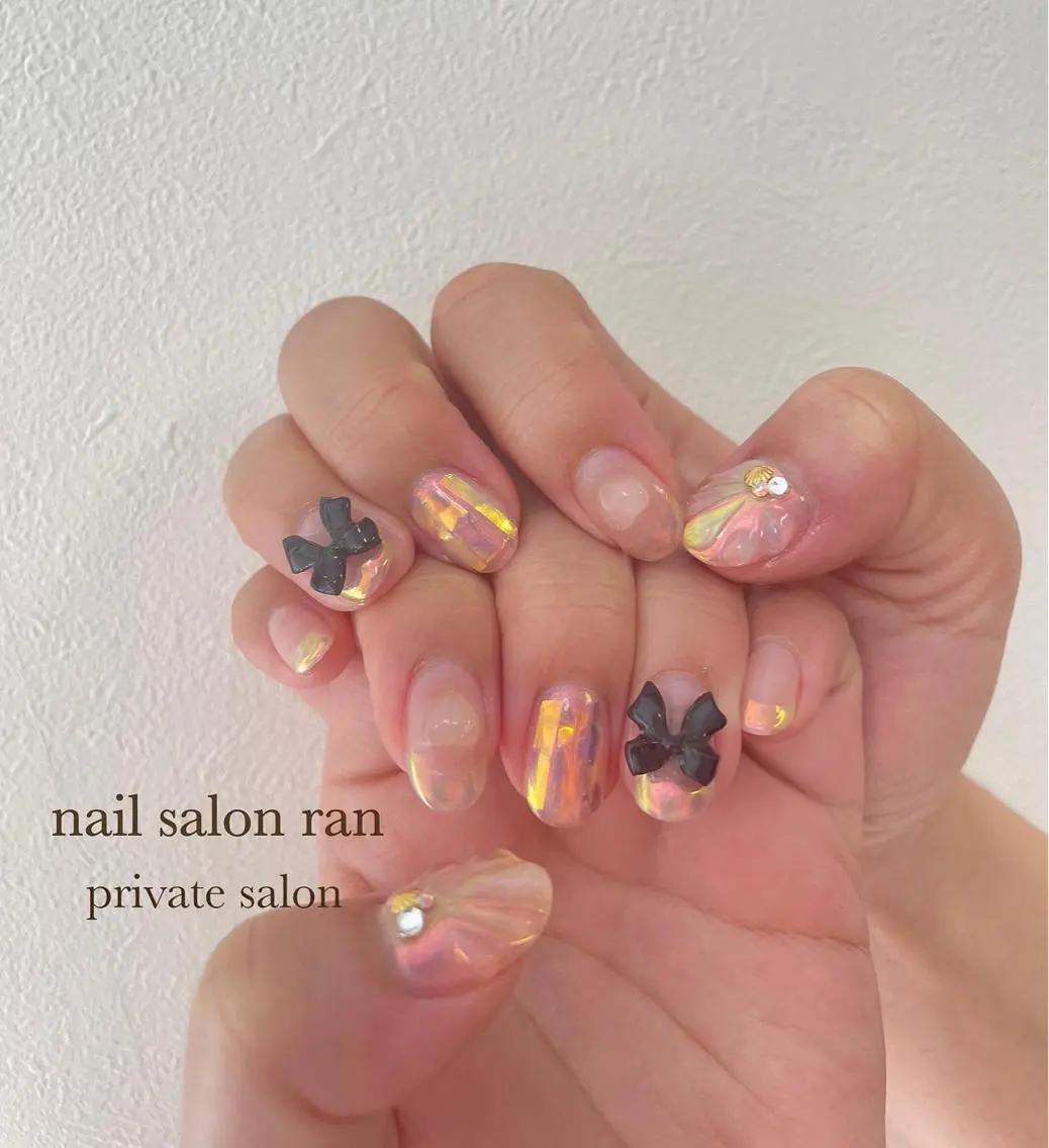 ネイル オーロラネイル フレンチネイル nailsalon ranのネイルデザイン