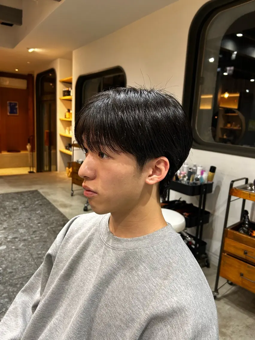 メンズ メンズ韓国風 刈り上げ カット 透明感カラー 美髪矯正💎momoのヘアスタイル