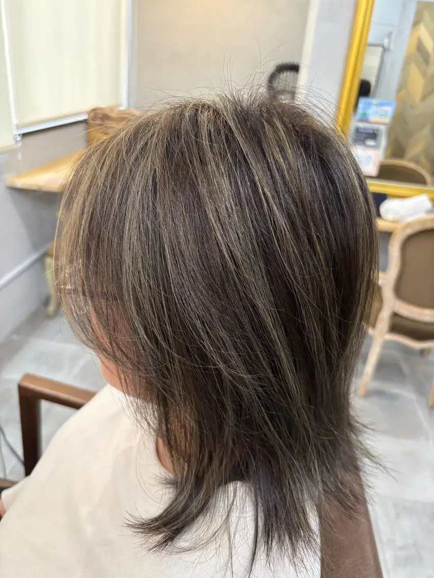 ミディアム カラー カット ヘアカラー トリートメント ❄️中野侑香❄️ ハイライト/ブリーチのヘアスタイル