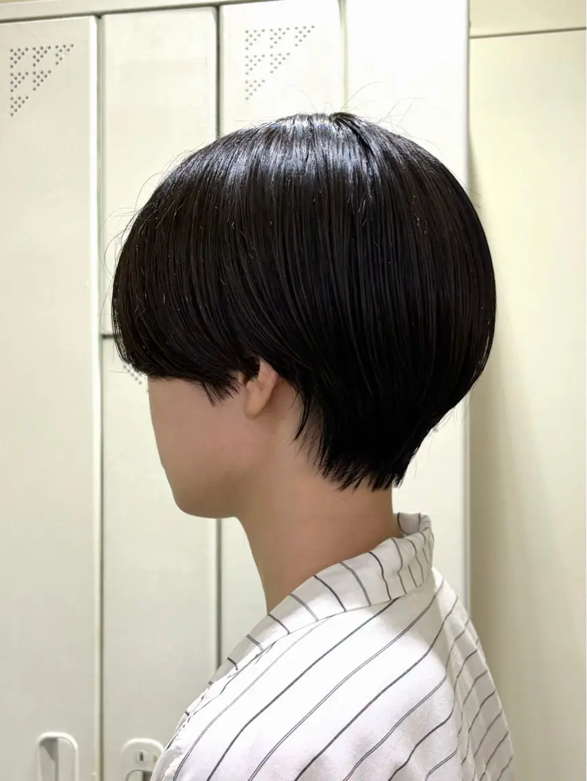ショート ハンサムショート ショートヘア カット sana/レイヤー /ボブ/透明感カラーのヘアスタイル