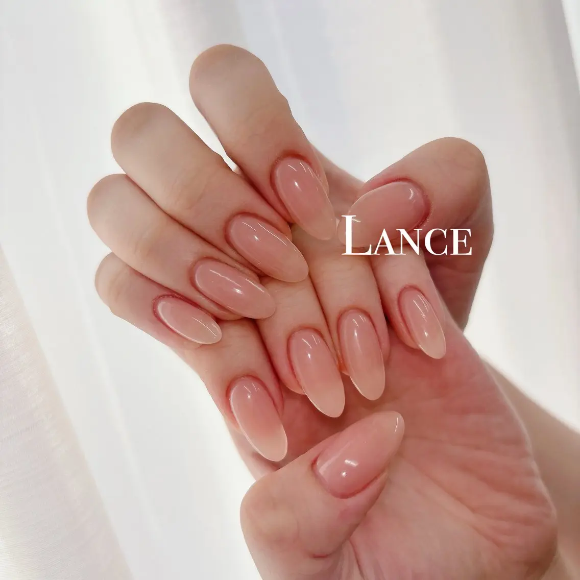 ネイル オーロラネイル ブルー フットネイル 氷ネイル・うるうるネイル キラキラネイル ハンドネイル Lance nailのネイルデザイン