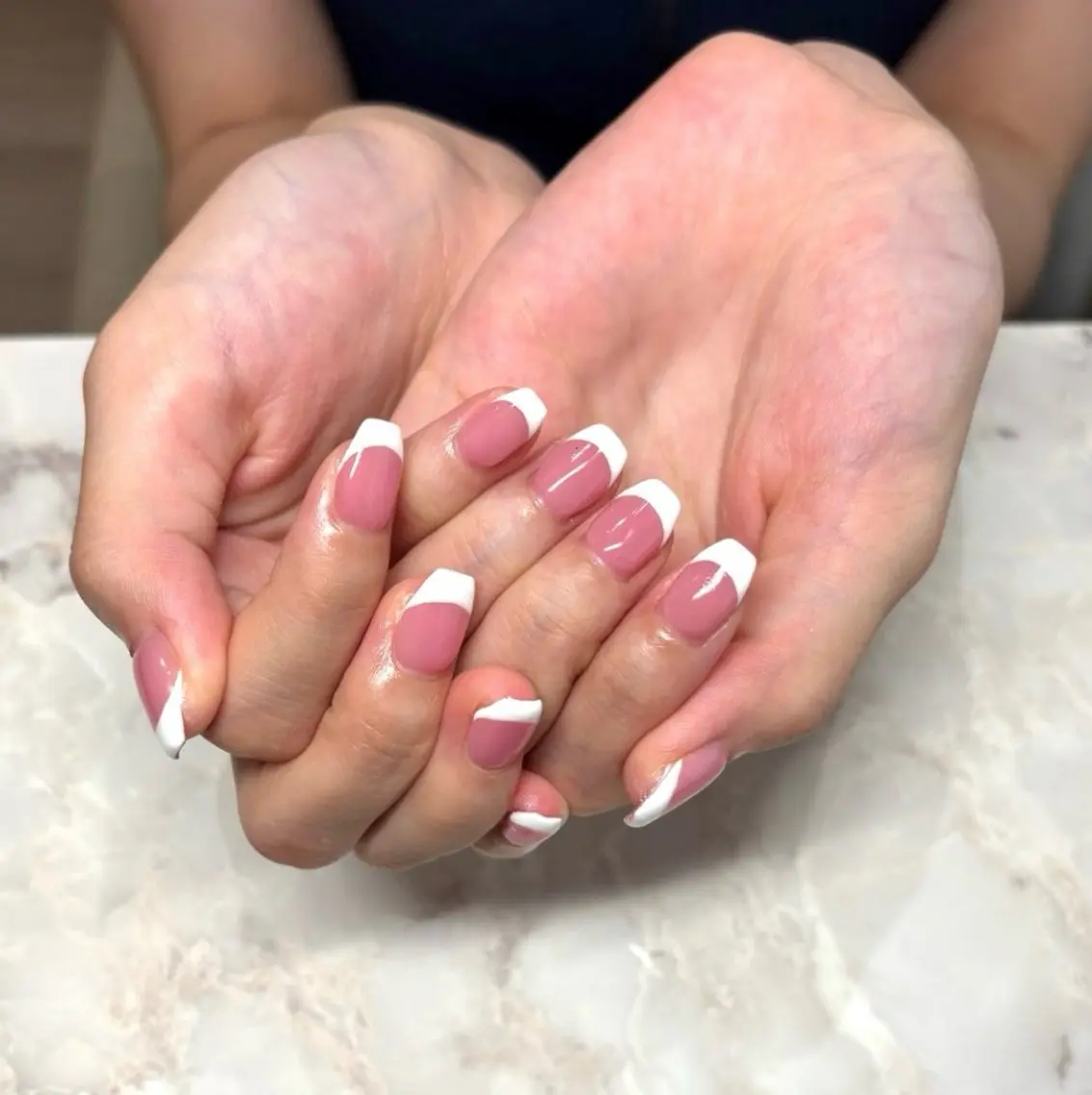 ネイル ハンドネイル 🌸yura🌸 ／ネイル／AO府中のネイルデザイン