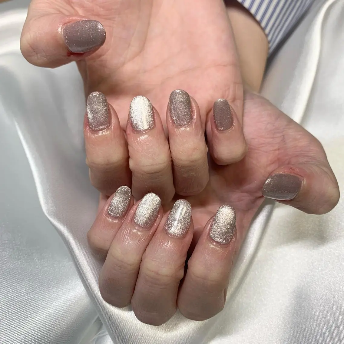 ネイル マグネットネイル ハンドネイル Lucid Fleur Amiのネイルデザイン