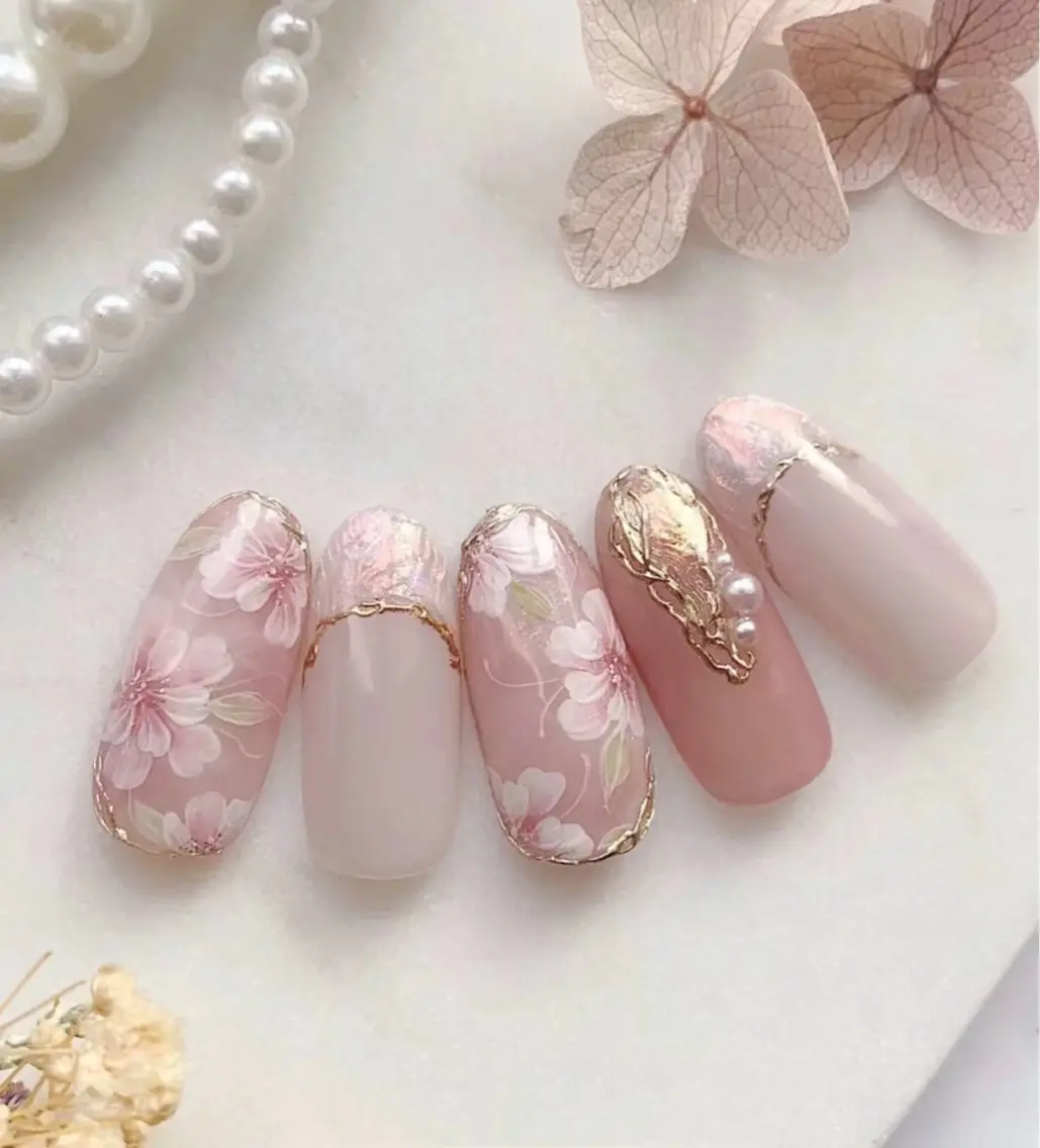 ネイル アートネイル キラキラネイル 韓国ネイル 水色 ロングネイル NailDemure 【銀座店】のネイルデザイン