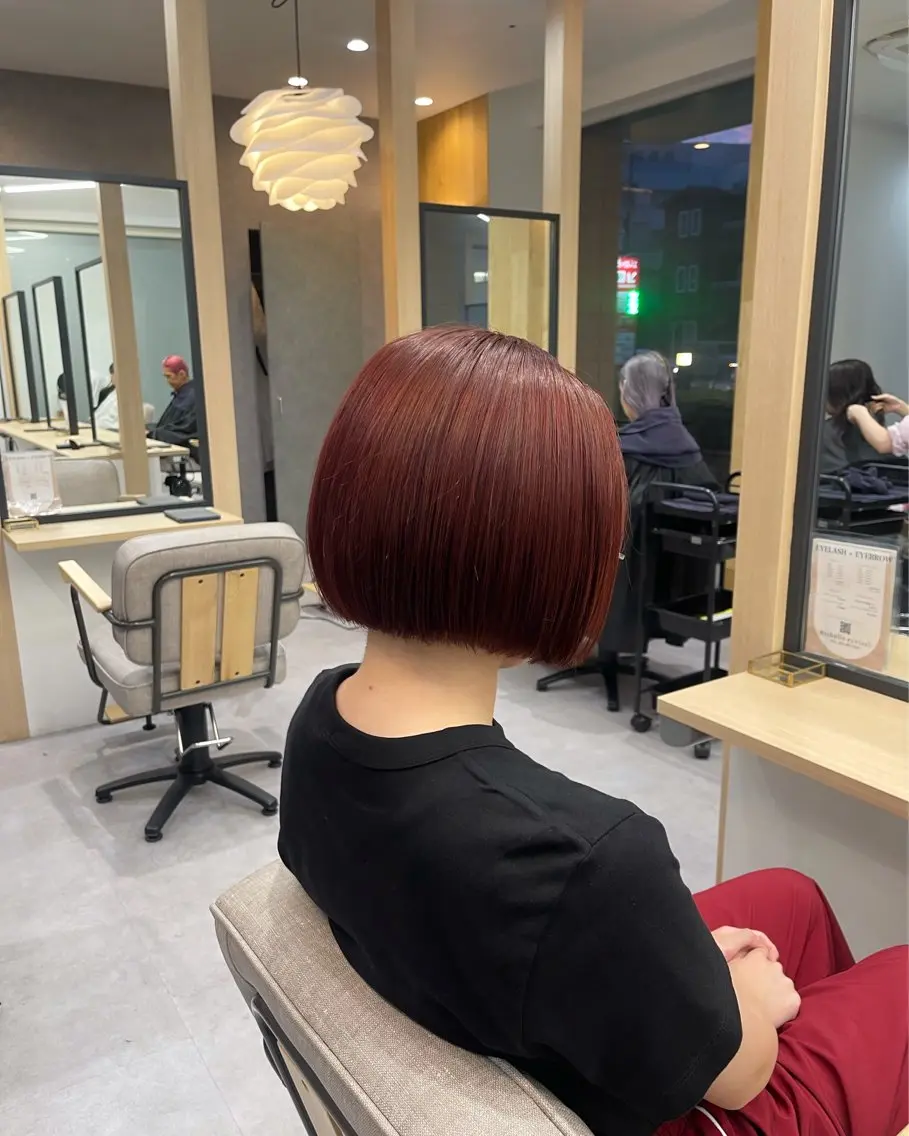 ショート カラー カット ヘアカラー ショートとレイヤーが 好きな人|三浦翔のヘアスタイル