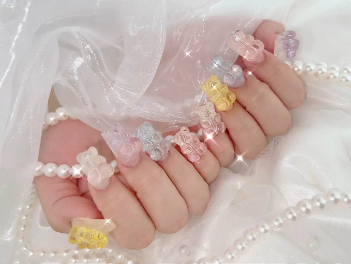 ネイル ハンドネイル -ému- k.oのネイルデザイン