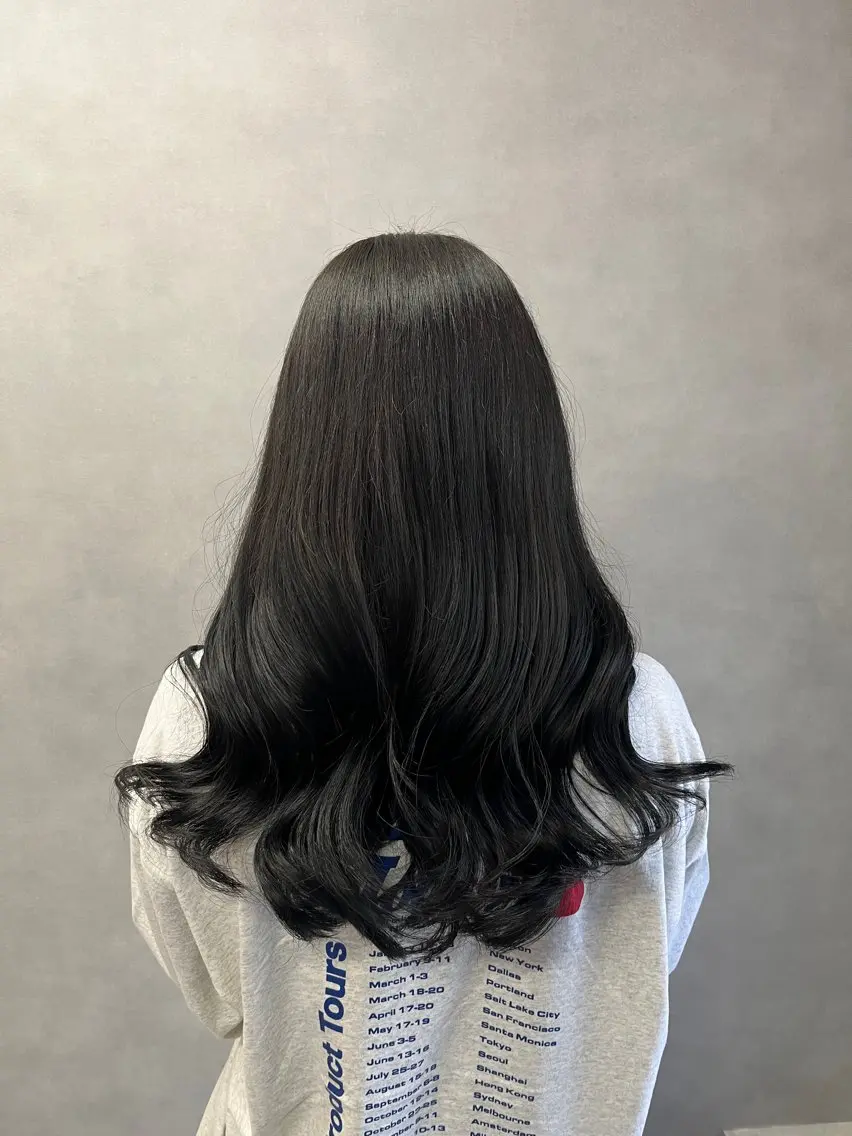 ロング ハイトーン・ボブ 🎀/𝐚𝐨𝐢のヘアスタイル
