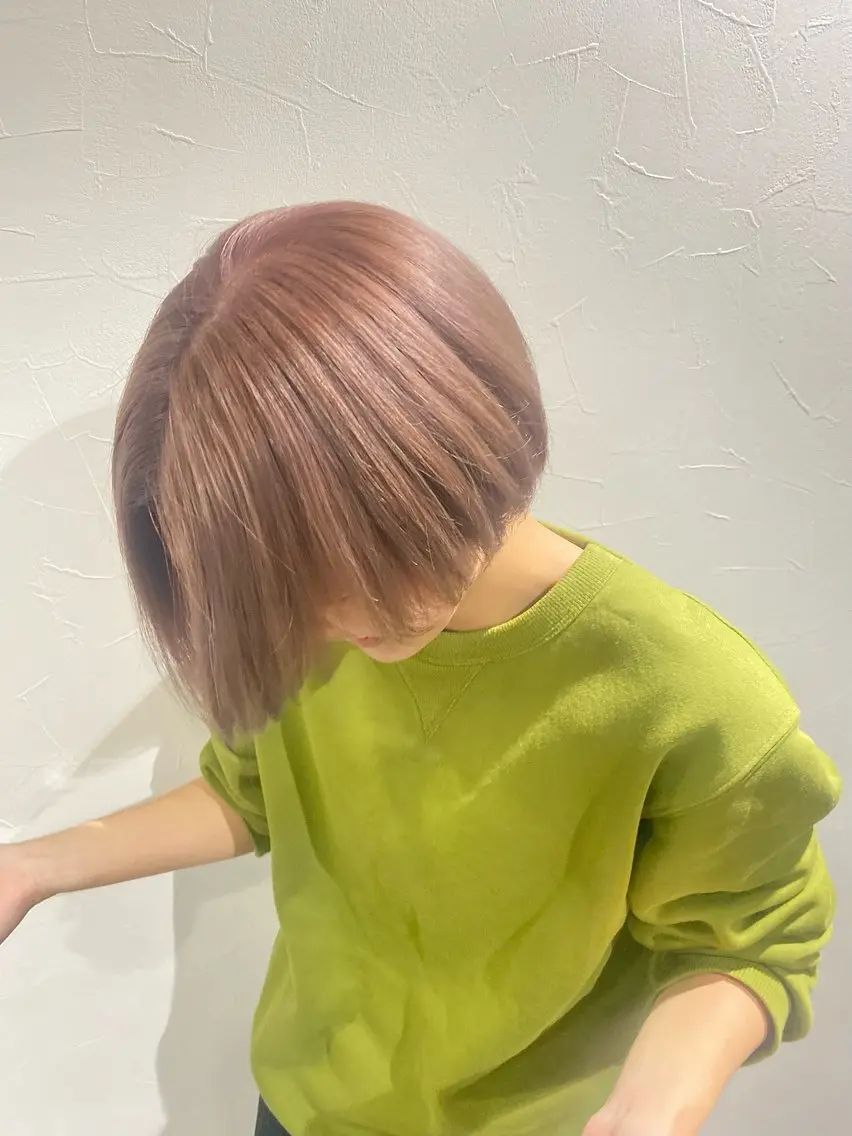 ショート カラー ブリーチ stylist 倉本恋のヘアスタイル