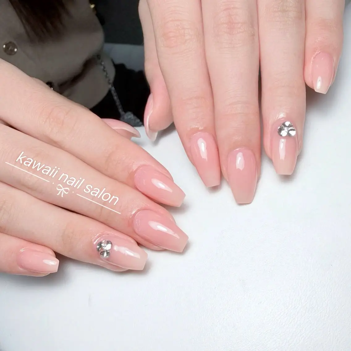 ネイル アニマル柄 長さ出し フレンチネイル グラデーション キラキラネイル Kawaii Nail Salonのネイルデザイン