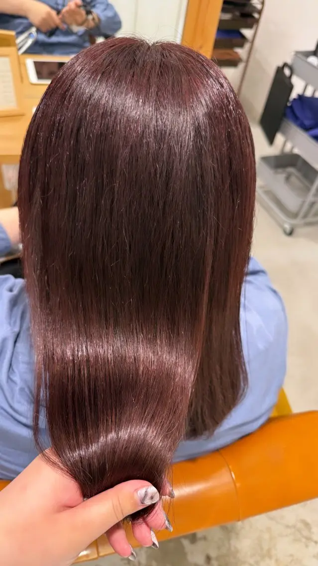 カラー Gigi Ichiruのヘアスタイル