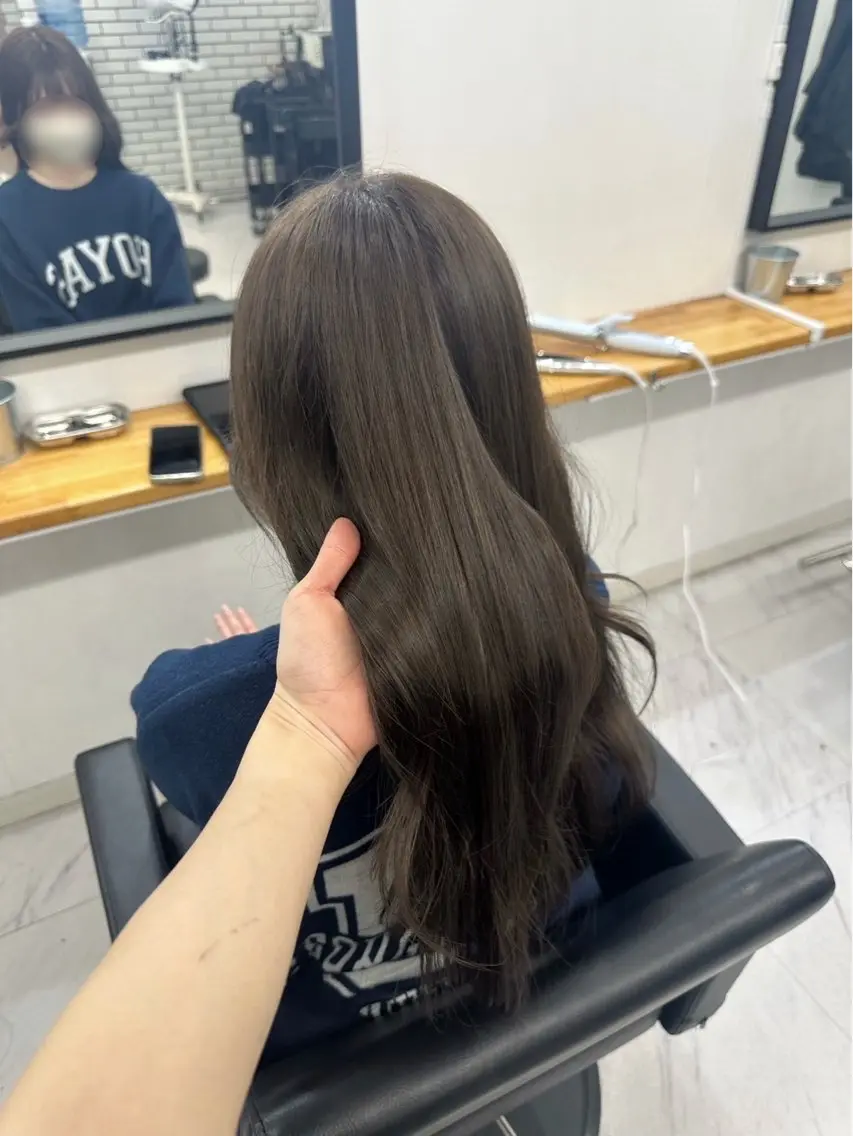ロング カラー ヘアカラー Maia🦋 博多 透明感カラーのヘアスタイル