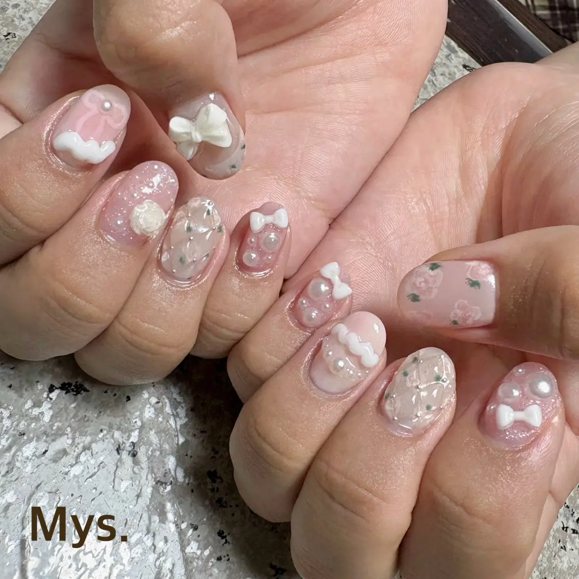 ネイル ハンドネイル Mys. 三上紗紀のネイルデザイン
