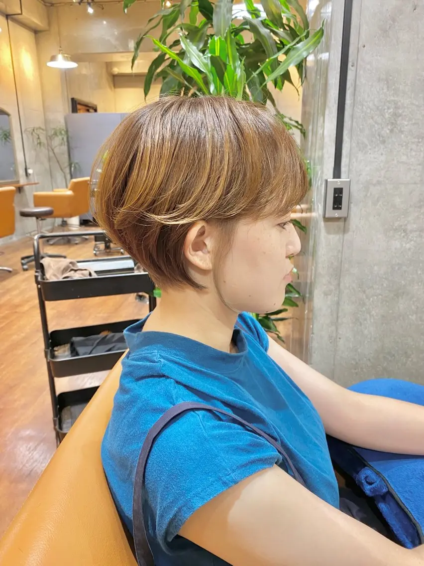 ショート カラー 増山 大起のヘアスタイル