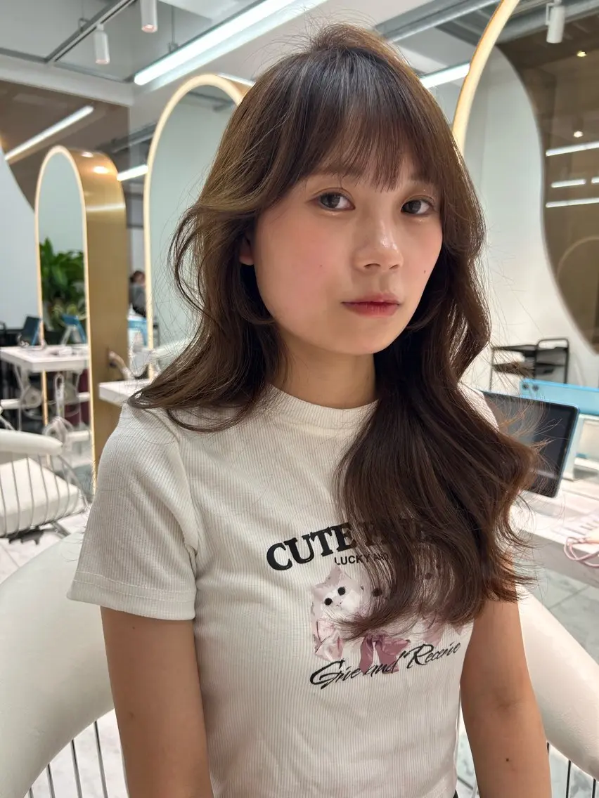 セミロング カット ヘアカラー トリートメント Shousui Mutsumiのヘアスタイル