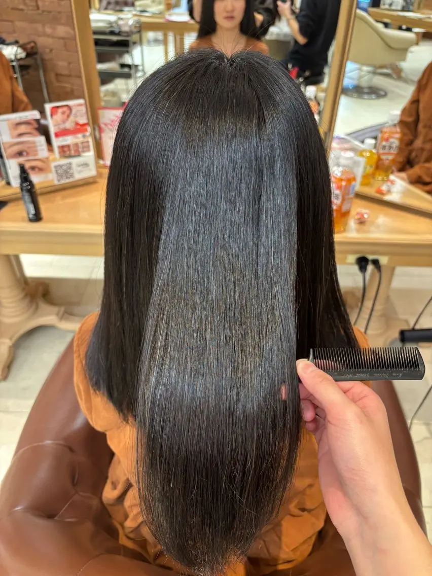 ミディアム 髪質改善 中里 恵梨のヘアスタイル