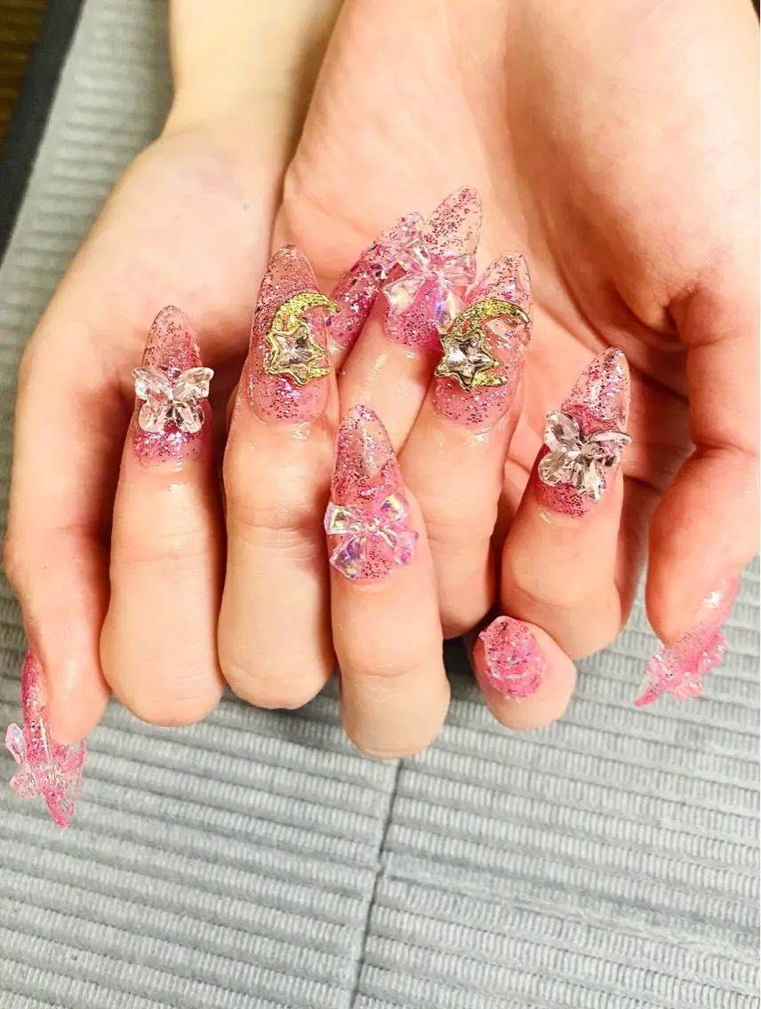ネイル maninail iswaのネイルデザイン