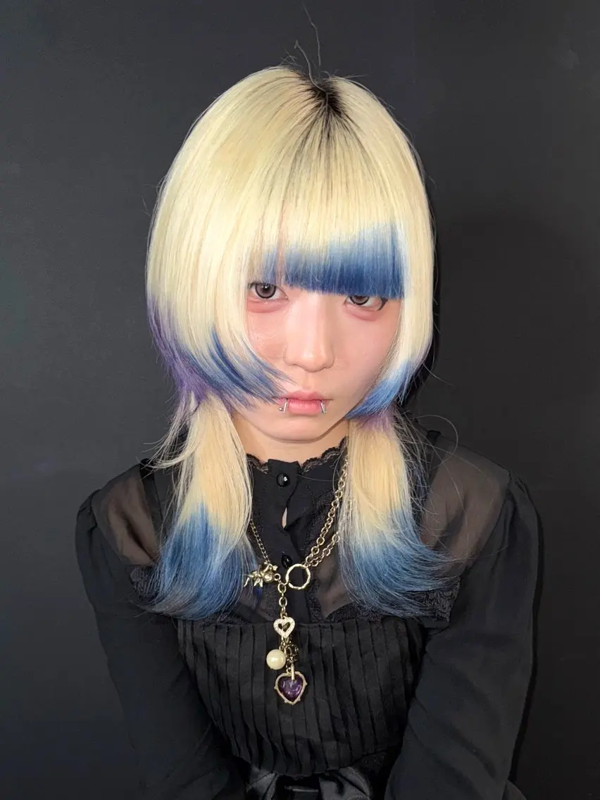 ミディアム ヘアカラー ハイトーン/デザイン ⛓️mai🖤のヘアスタイル