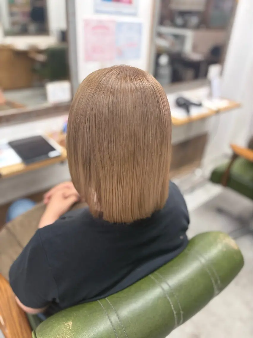 ミディアム カラー カット ヘアカラー MAI 🎀のヘアスタイル