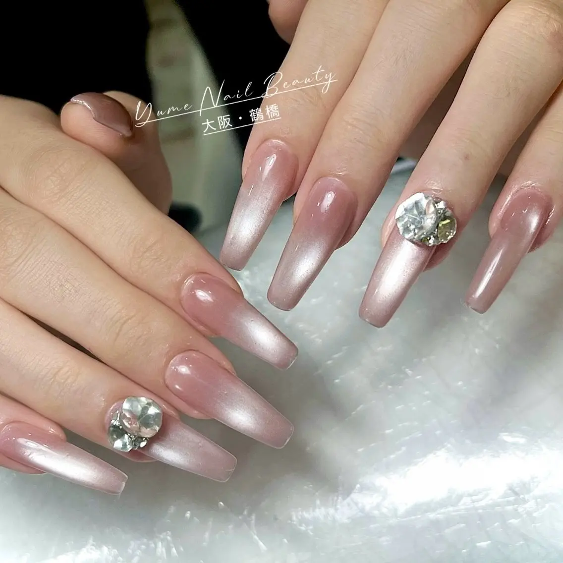 ミディアム ハンドネイル YUME Nail Beautyのネイルデザイン