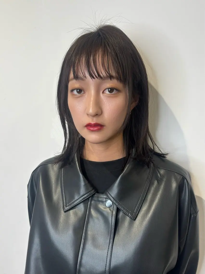 ミディアム はっとり ななせのヘアスタイル