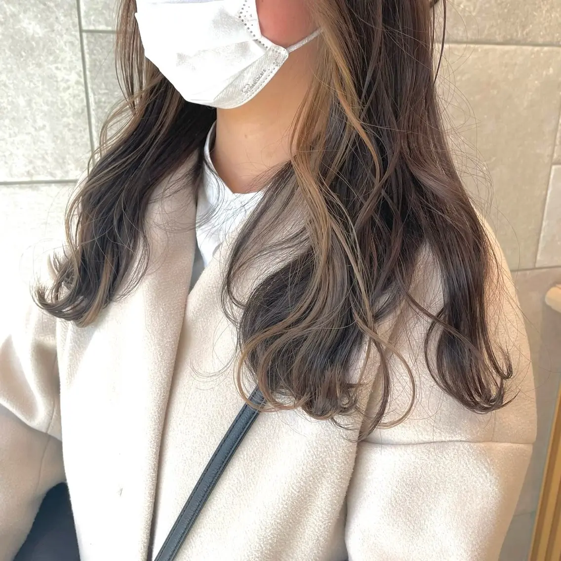 ロング カラー 🌈コテ巻き風パーマ LOHASせいな🌈のヘアスタイル