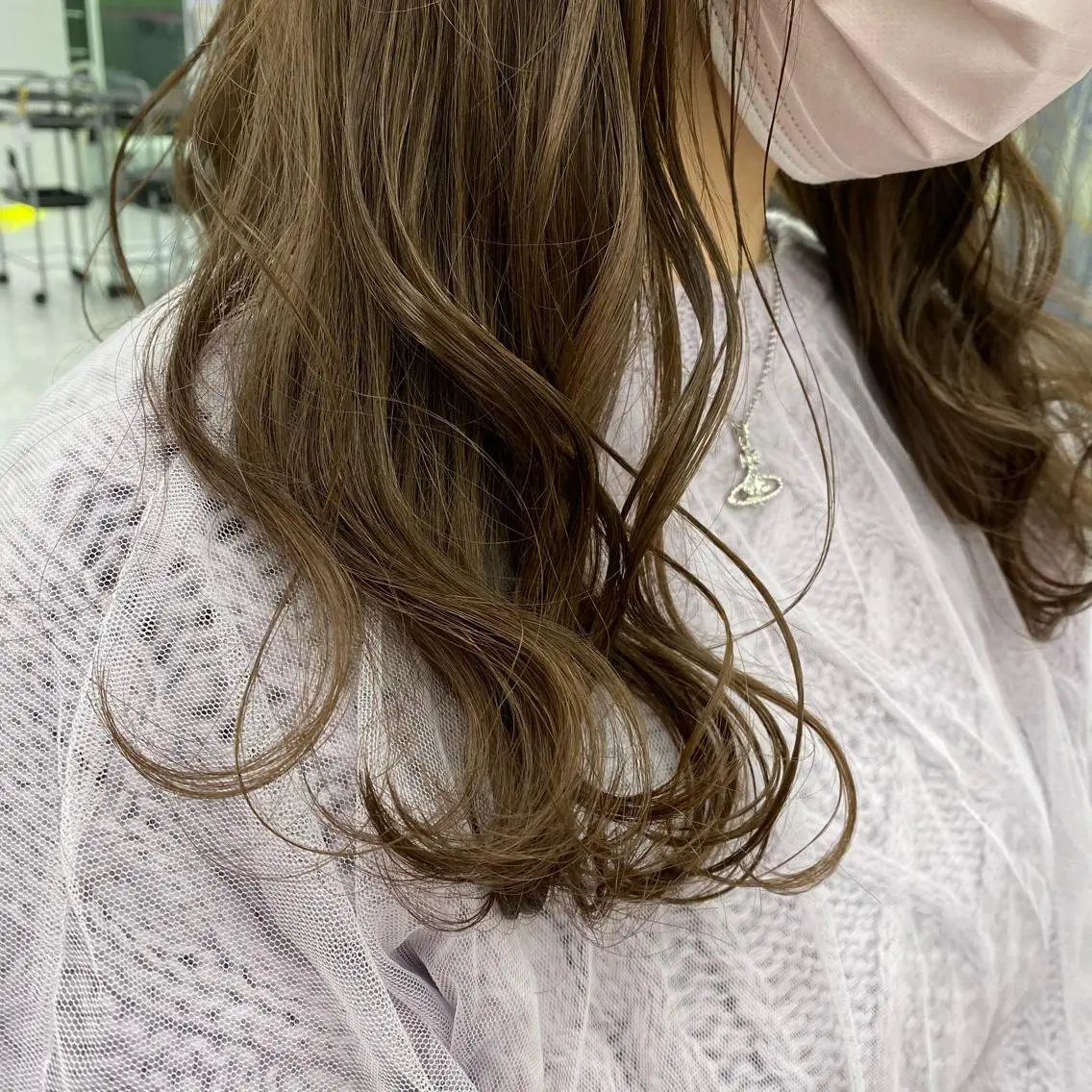 セミロング カラー ヘアアレンジ ヘアカラー トリートメント mai🍑暖色カラー /レイヤー💖のヘアスタイル