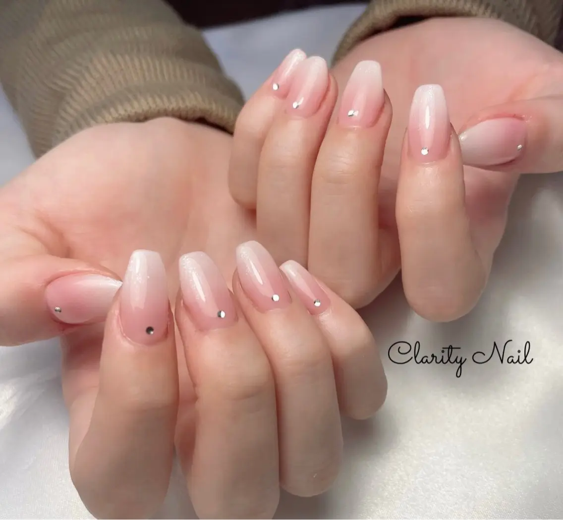 ネイル グラデーション ハンドネイル Clarity Nailのネイルデザイン