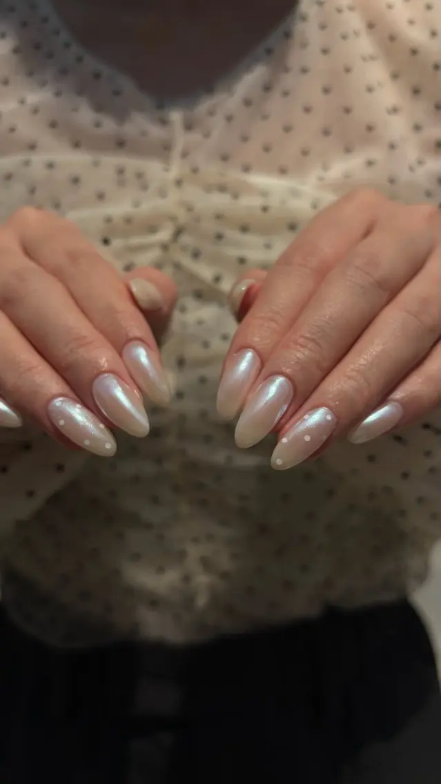 ネイル ドット 氷ネイル・うるうるネイル ハンドネイル Ann nailのネイルデザイン