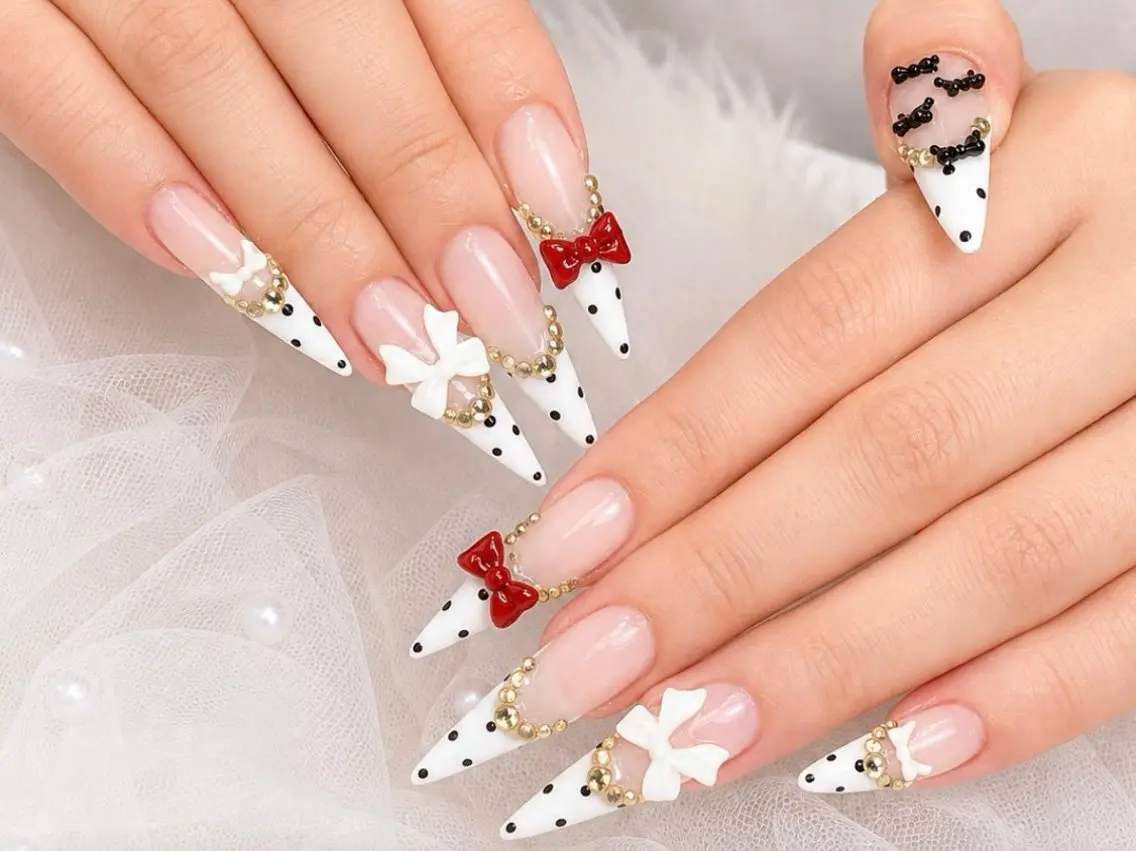 ネイル ハンドネイル YMT__ Nailsのネイルデザイン