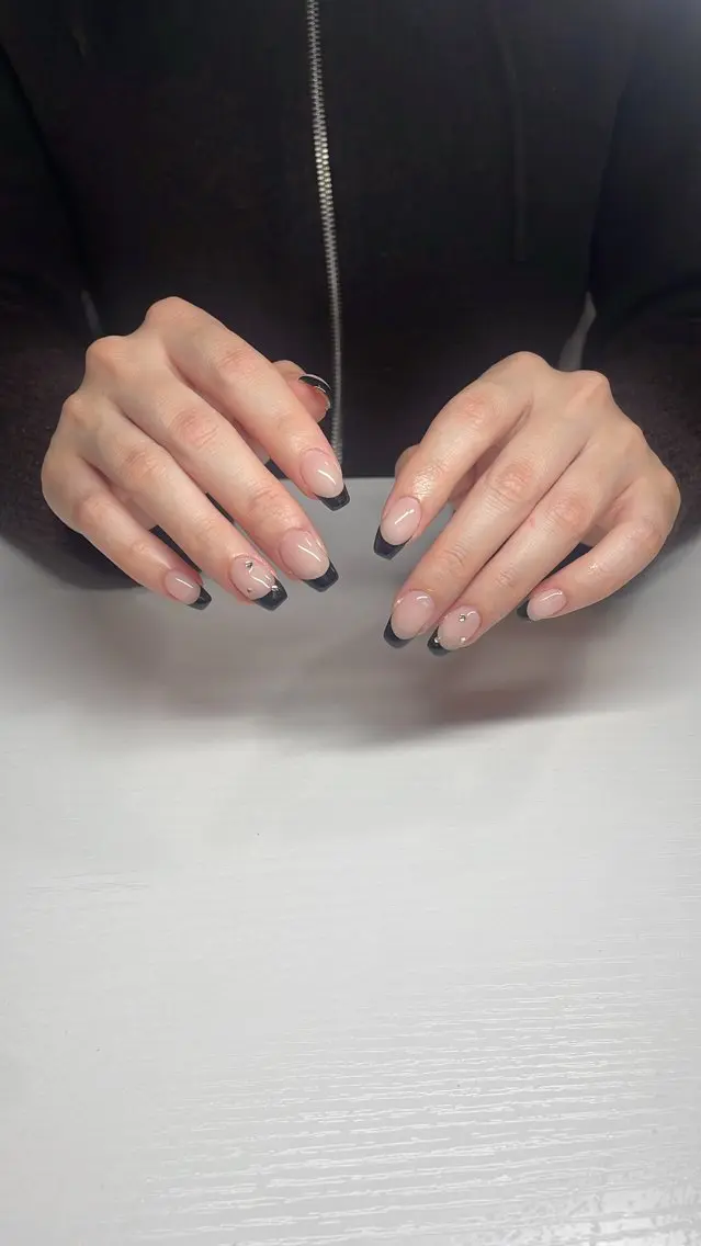 ミディアム ハンドネイル LBnail.sae /おえかきネイルのネイルデザイン