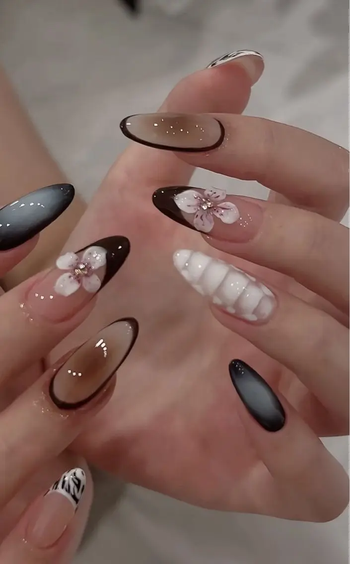 ネイル 韓国ネイル マグネットネイル 持ち込み ハンドネイル Dyo Nail_Royalのネイルデザイン