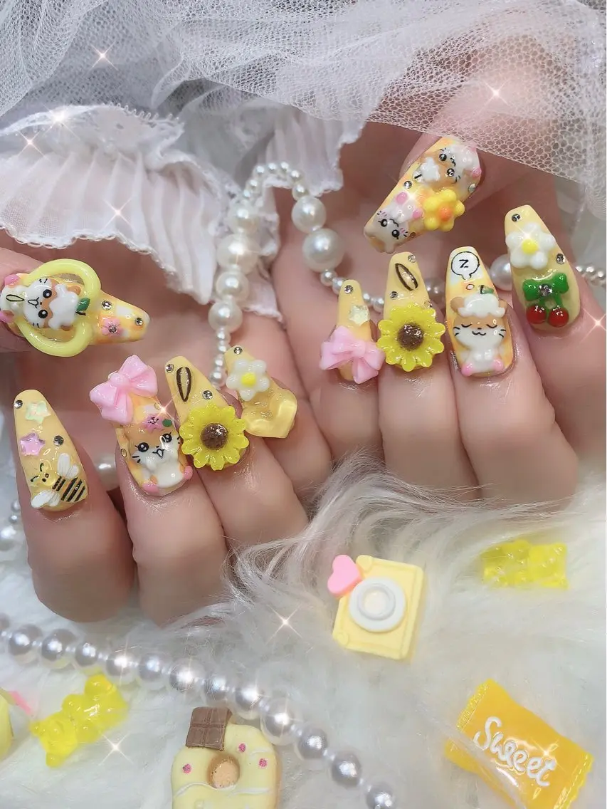 ネイル アートネイル ぷっくりネイル ハンドネイル 3Dアートネイル💗 都築レナのネイルデザイン
