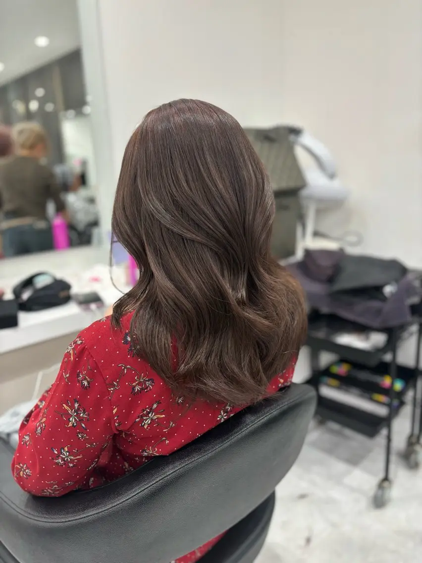 ロング カット ヘアカラー トリートメント ヘッドスパ ヘアセット 赤髪/ワインレッド/ 韓国系 まなかのヘアスタイル