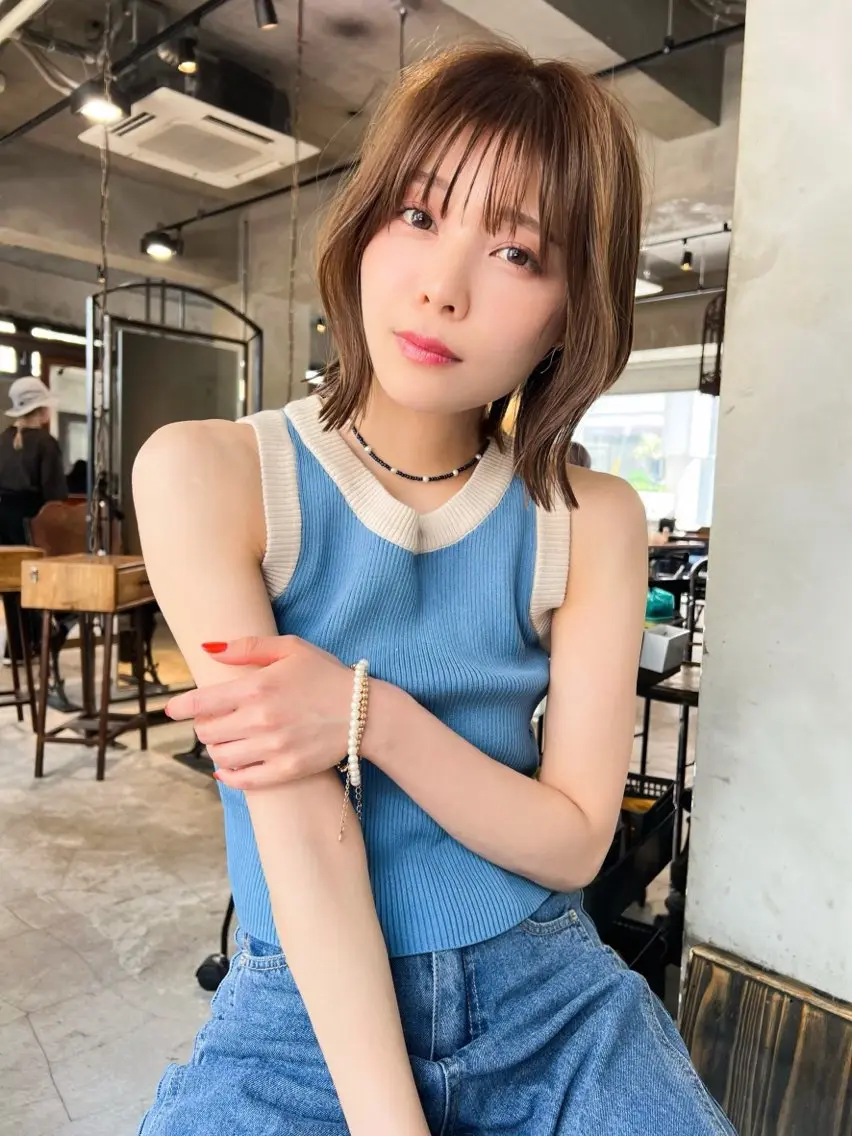 ミディアム カラー 艶髪／韓国ヘア🎀 Kanon︎︎⁺.のヘアスタイル