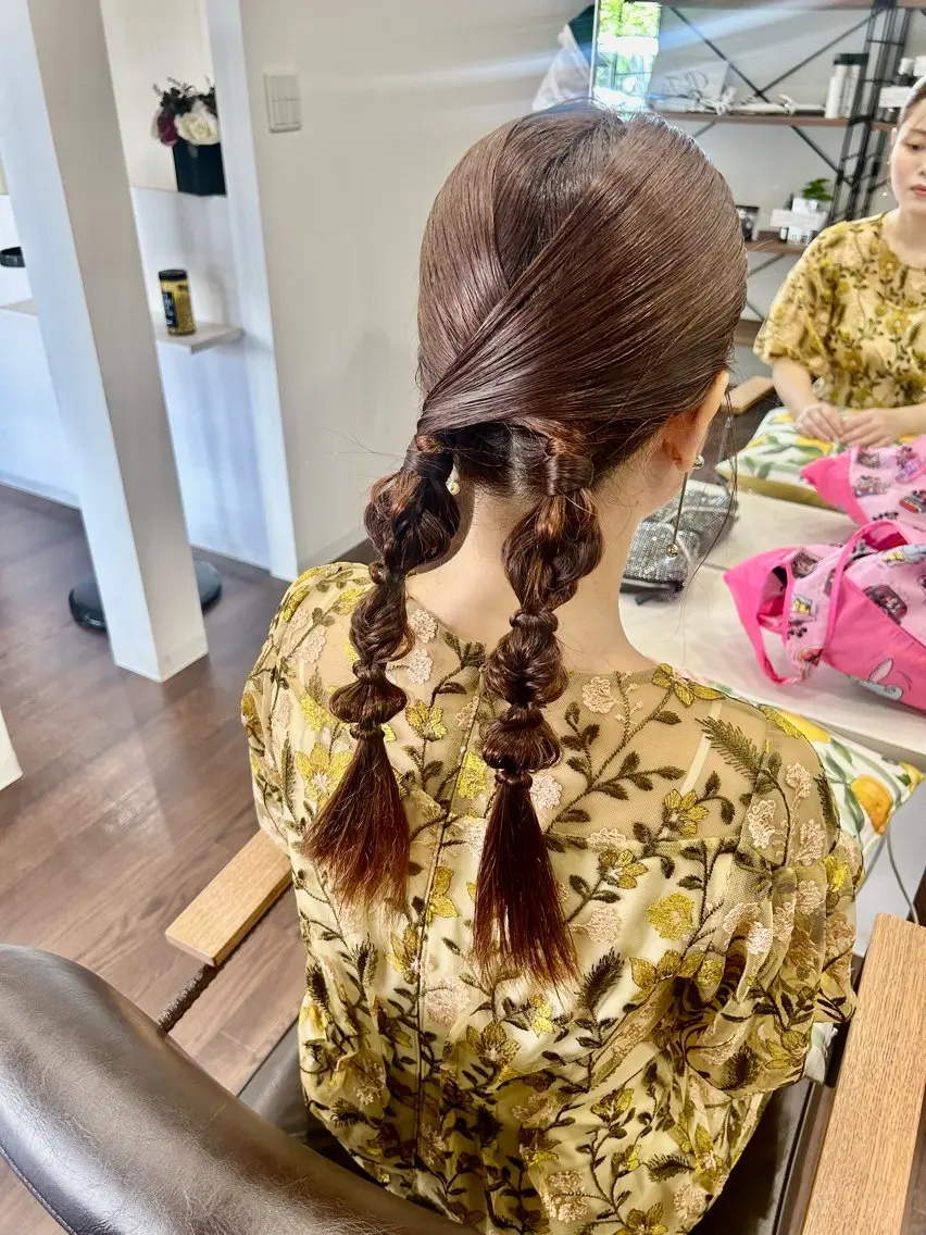 ロング ヘアアレンジ 🤍 minaのヘアスタイル