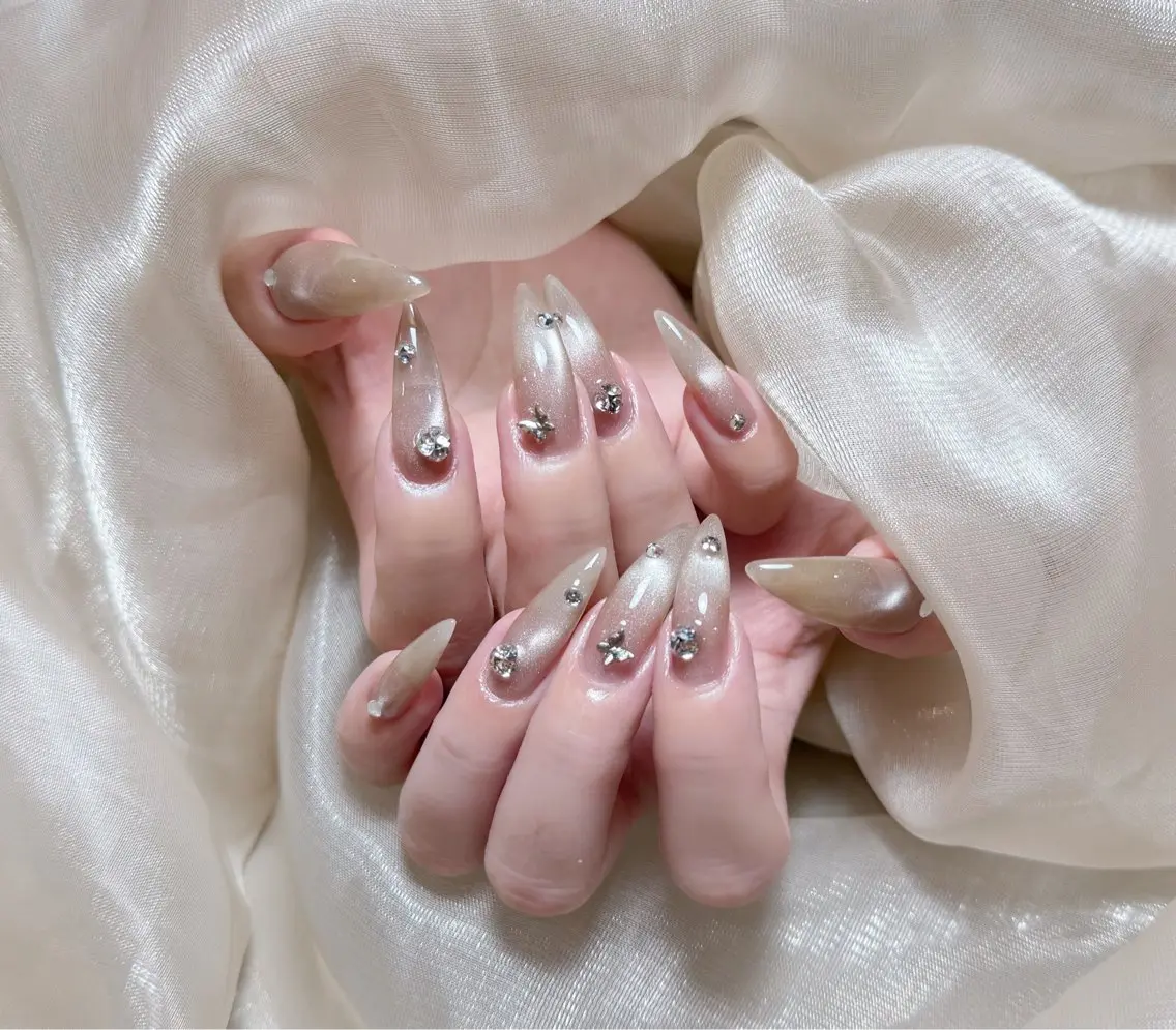 ネイル チークネイル 長さ出し フレンチネイル ジェルネイル 韓国ネイル ハンドネイル Lucky Nail Salon❶のネイルデザイン