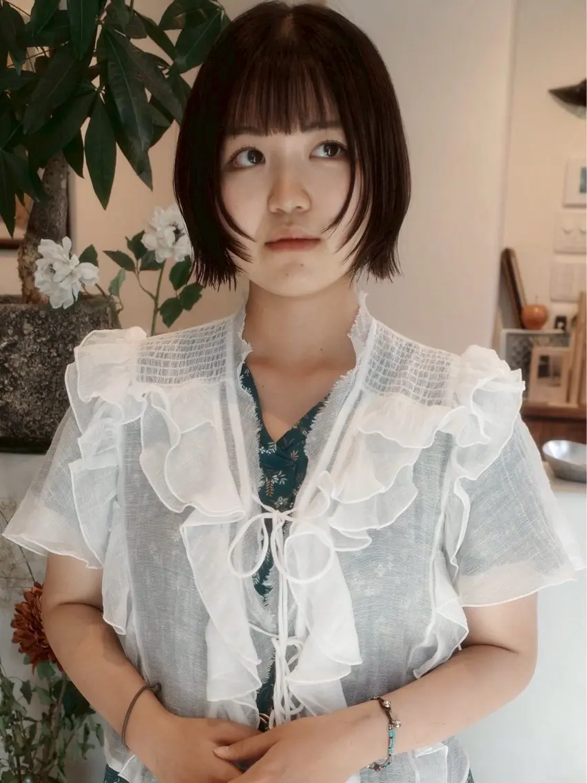 ショート ボブレイヤー ボブ 顔まわりレイヤー 顔周りカット ハッシュカット カット (h)wim ウィムのヘアスタイル