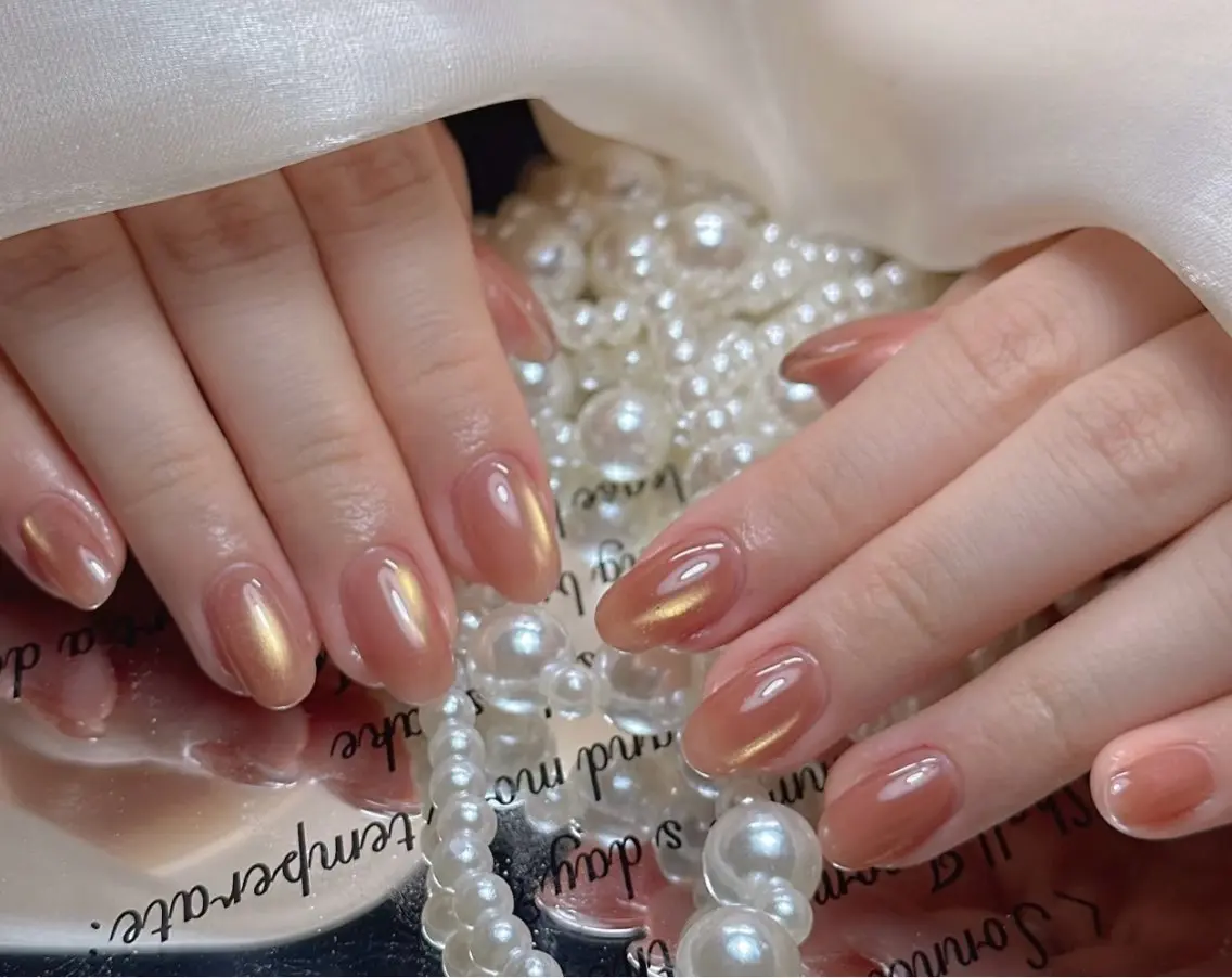 ネイル オーロラネイル べっ甲ネイル チークネイル 成人式 長さ出し ハンドネイル ハンドケア For you. Nail Salonのネイルデザイン