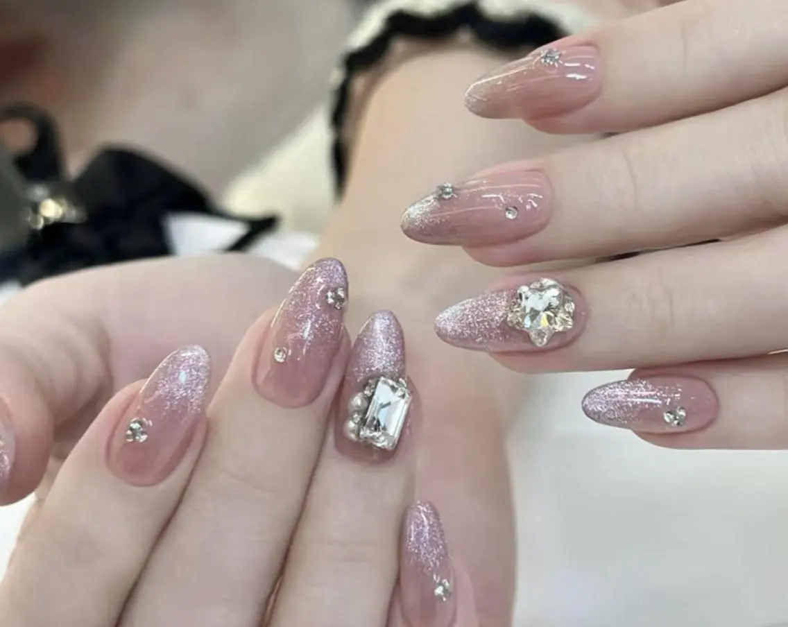 ネイル ハンドネイル エリ🫧 nail池袋東口のネイルデザイン