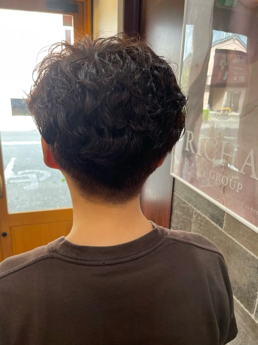 ショート パーマ メンズヘア⚜️志村 哲也⚜️のヘアスタイル